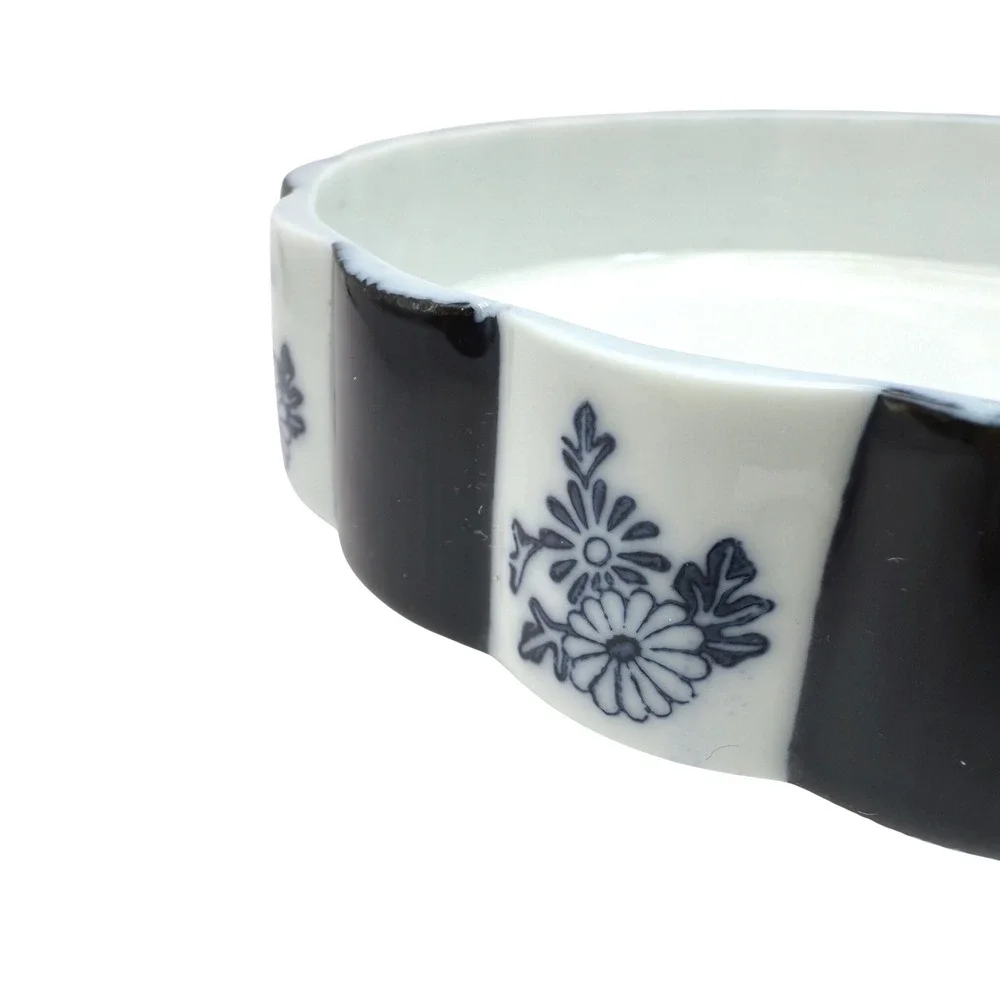 Japanese Blue & White Porcelain Bowl‎ Chrysanthemum Fluted Rim Striped 6